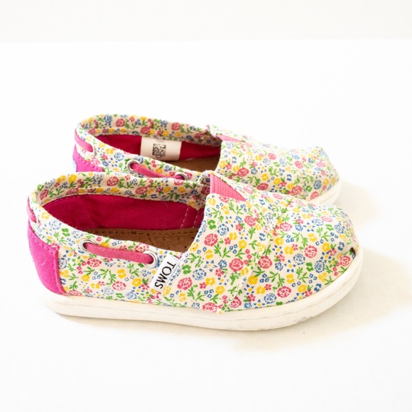 Kids Toms flowered pattern shoes (size 7) - Picture 4 of 11